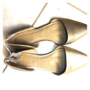 NWT Old Navy Gold Flats